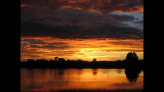 Michael Calfan &amp; Axwell feat. Steve Edwards - Watch The Sunrise Resurrection (Zhand Mashup)