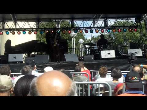 Tia Fuller - Windsoar (Live at Detroit Jazz Fest 2010)