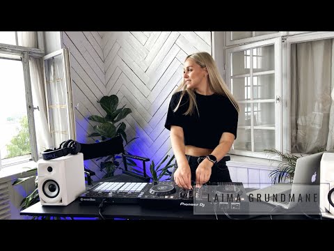 PROGRESSIVE HOUSE DJ Set | Laima Grundmane
