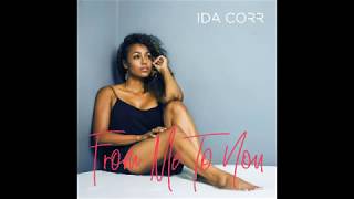 Ida Corr sings &quot;Cacao Christmas&quot; on &quot;Sangskriver&quot; - December 2, 2017