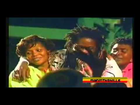 Dennis Brown No Man Is An Island in Jamaica Live at Sunsplash 1988