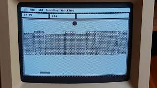 1988 Apple Macintosh SE booting up + showing programs