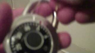 5 SECOND COMBINATION LOCK PICKING WITH BOBBY PIN