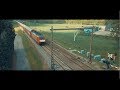 Een aantal passerende treinen bij de overweg met de Grote Bavenkelsweg, waaronder een tweetal goederentreinen. 
Beelden genomen met de DJI Mavic Pro. Some passing trains nearby Almelo.