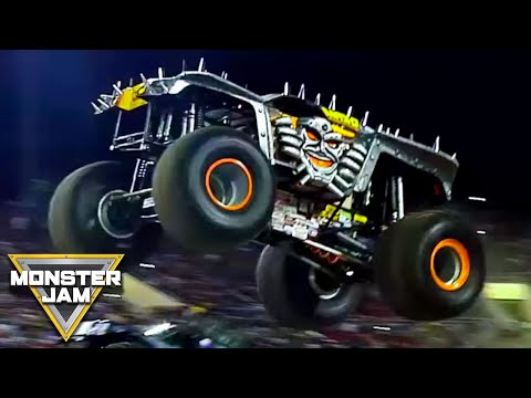 Max-D FOX Sports Science of The Front Flip | Monster Jam