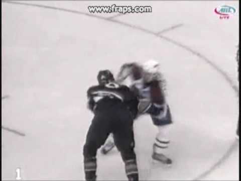 Nathan McIver vs Kyle Chipchura