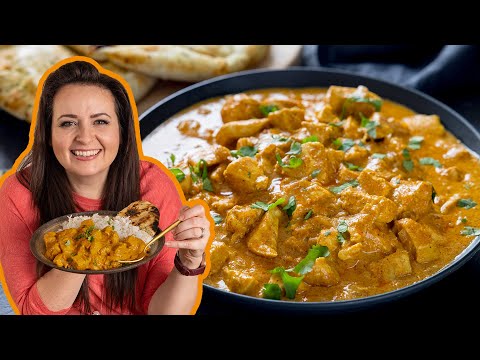 My super simple Chicken Korma recipe, ready in less than 30 minutes!