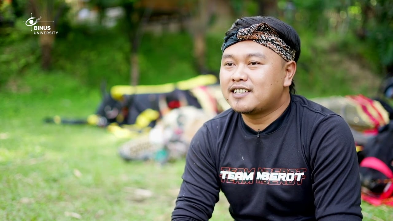 Kegiatan PkM Dosen BINUS @ Malang dalam Memberdayakan Kesenian Bantengan, Jawa Tim