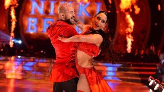 Nikki Bella and Artem Chigvintsev Tango (Week 1)  