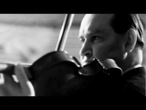 Oistrakh plays Szymanowski - Violin Sonata in D Minor: First Movement [Part 1/3]