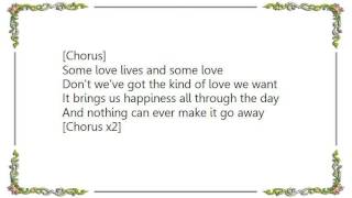 Barbara Mandrell - We're Gonna Hold On Lyrics
