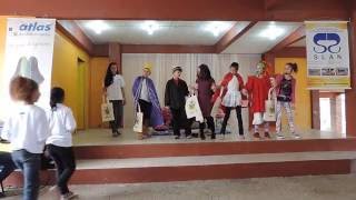 Apresentação Teatro "Todo Dia é Dia de Leitura" - SLAN Lajeado