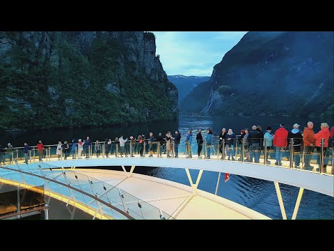 Norwegen-Kreuzfahrt mit Mein Schiff 1