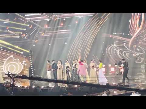 210228 Victoria Song - Receiving 'Breakthrough Actress of The Year' Award at Weibo Night 2021