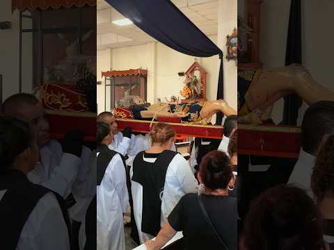 Consagrado Cristo Yacente San Sebastián San Vicente #procesiones #semanasanta #catolicos