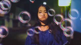 Download lagu Hanin Dhiya - Asmara Terbuang (Lyrics Video) mp3 Download lagu Hanin Dhiya - Asmara Terbuang (Lyrics Video) mp3