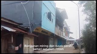 Download lagu Ruko retak miring akhirnya roboh sendiri mp3