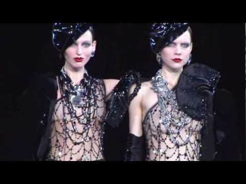 Armani. Desfile en Milan Otoño/Invierno 09-10