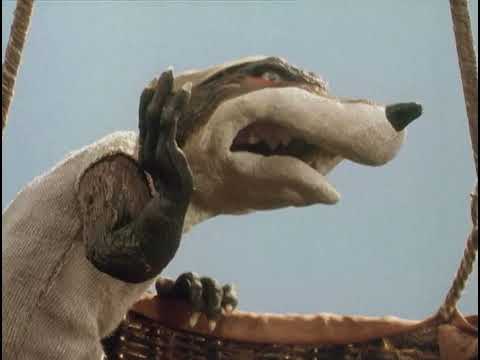 Hot Air | The Wind In The Willows | Full Episode