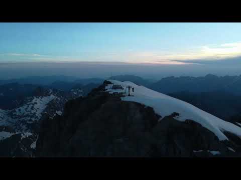 MAESTOSA REGINA DELLE DOLOMITI - PUNTA PENIA MARMOLADA 3343 MT   GIUGNO 2024