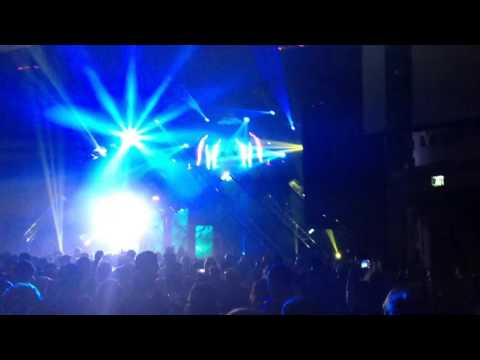 Aweminus b2b Definitive b2b Phiso-Wobbleland 2017