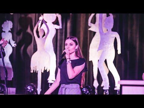 Adele - Hello (Gintarė Muraulaitė cover - PAMARIO TALENTAI 9)