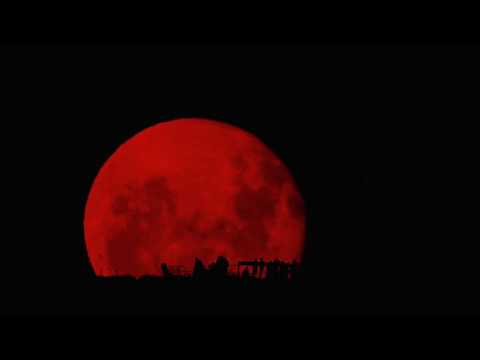 Ritual Howls - Blood Red Moon (Official Video)
