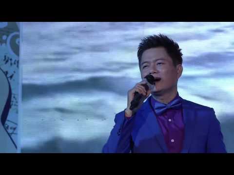 Biển hay người tình tôi - Hoàng Việt