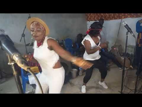 St Valentin 2021 A Akyékoi Avec Solange Obin - Adafané