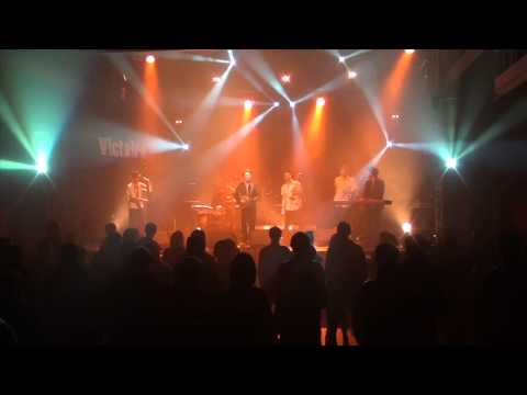 Le Comptoir Des Fous - Cupidon s'en fout (live) -