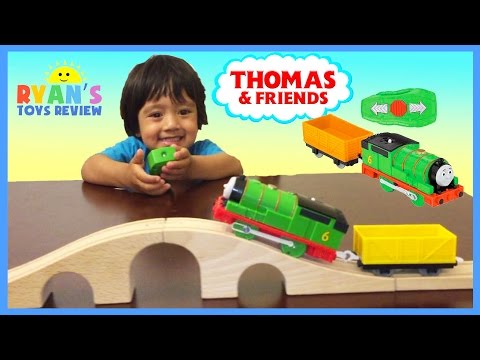 Thomas and Friends Remote Control Percy Trackmaster toy trains Video