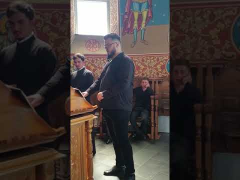 Apostolul de la Taina Sf Cununii! O voce Ingereasca!
