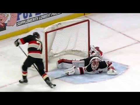 Crawford robs Jagr with stellar glove save