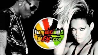 Rihanna &amp; Vybz Kartel - What&#39;s My Name (Remix)