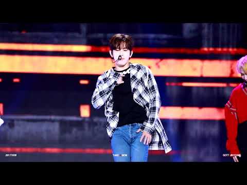 [FANCAM] 171028 평창 뮤직 페스타 GOT7 - NeverEver (Jinyoung Focus)