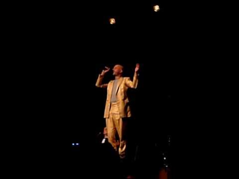 Jan Plewka singt Simon & Garfunkel - Sound of Silence (Siegen)