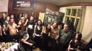 Video Emerald Shine & Wolfarian: Pozvánka do Třince