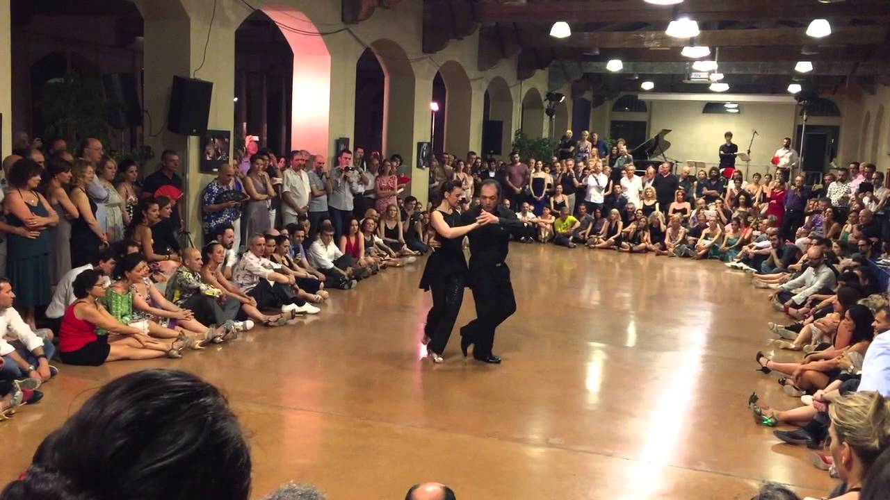 Gustavo Naveira y Giselle Anne   Nueve Puntos   Di Sarli   2 5