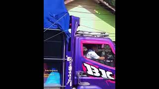 Download lagu STORY WA || TRUK || NEW KANJENG MAMI mp3 Download lagu STORY WA || TRUK || NEW KANJENG MAMI mp3