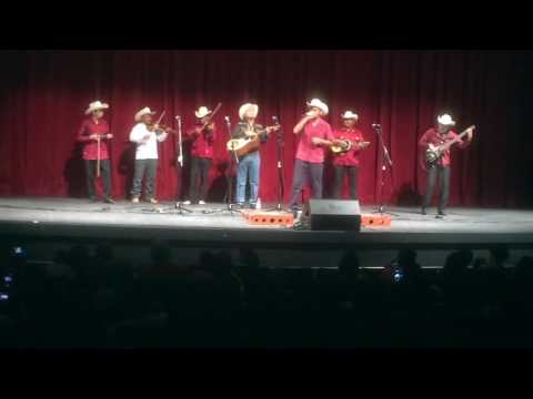 Vincent Velázquez: con un indignado amor a México