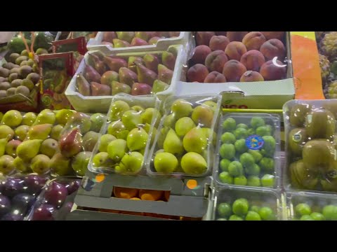 ( Today I went to  visited Dubai's famous vegetable market, Abir Market )