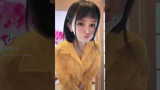 みもれもん①【元アイドル元レースクイーンの童顔スレンダー】