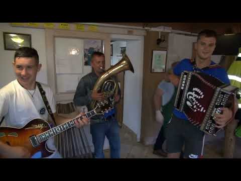 Trio Legende - Rženova Tinka (v živo)