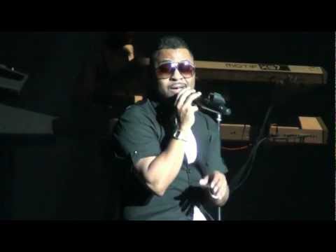 Musiq Soulchild - DontChange (Live in Hawaii: 8-25-12)
