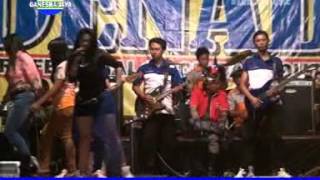 Download lagu Seribu Alasan DENADA mp3