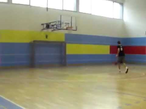 CroHoops Winter League 2012/13 - Igor Ravlic's (Folka) 1st dunk of the competition