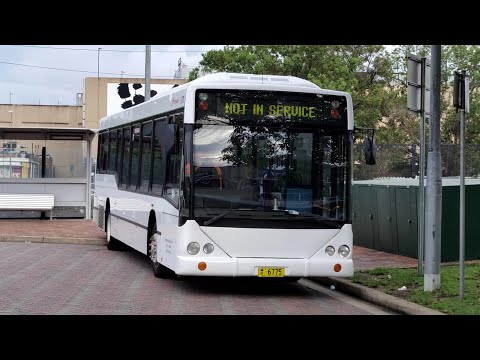 Transdev MK M/O 6775 - Volvo B10BLE Custom Coaches CB60