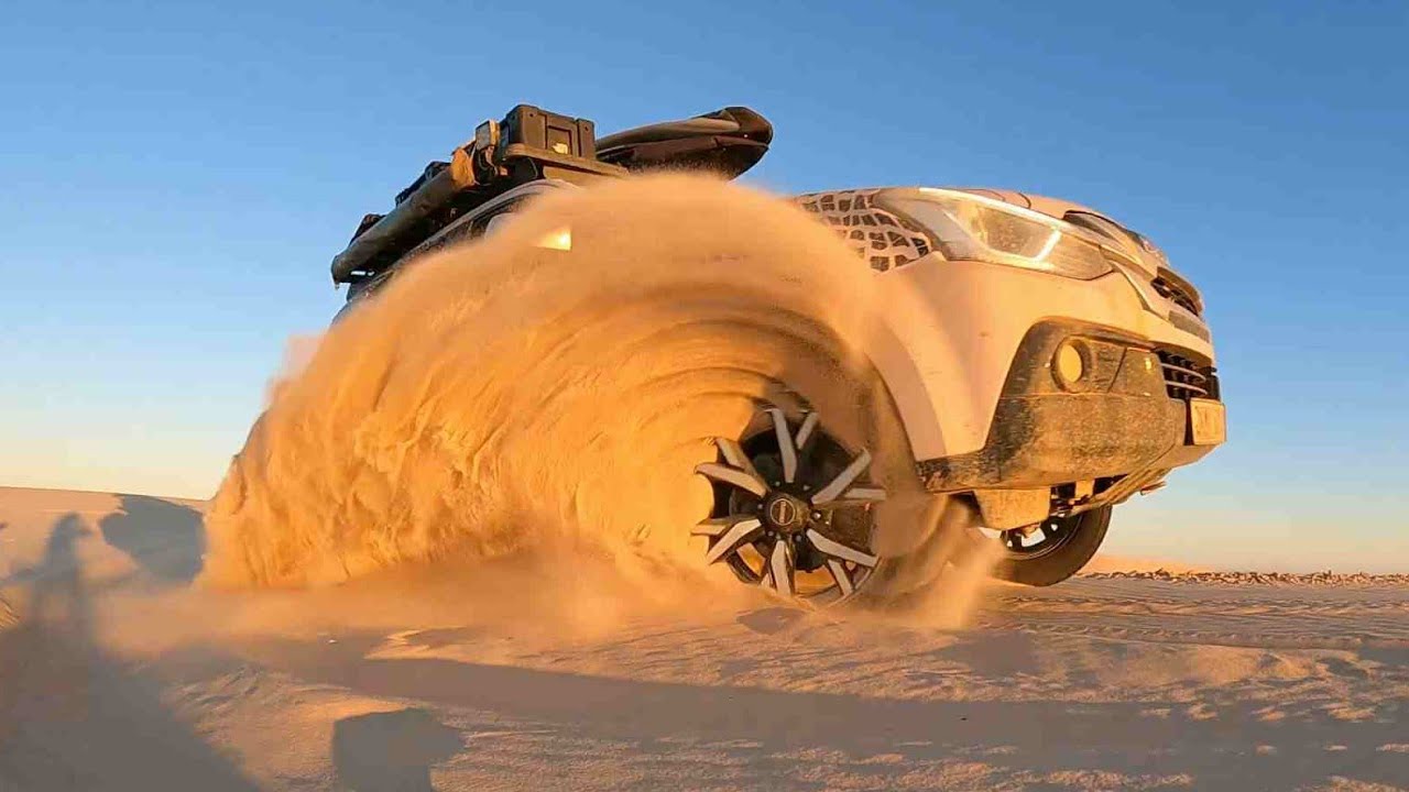 Diamond Coast - From the Desert to the Deep Blue