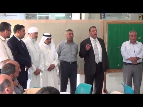 كلمة لرئيس مجلس محافظة درعا ومدير نادي المعلمين في في مدينة إربد أثناء تصحيح المدرسين لامتحانات الطلاب السوريين