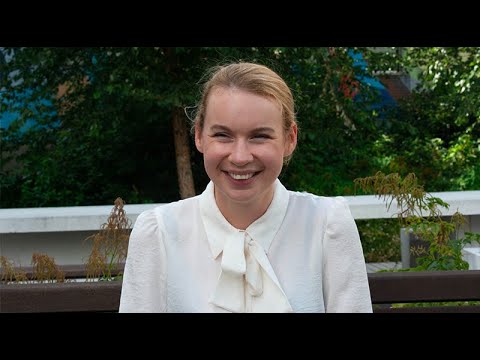 Valérie Carpentier brise le silence avec Monokini & tsunami